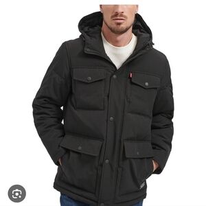 Levi’s Black Hooded Winter Parka Insulated & Warm excellent condition